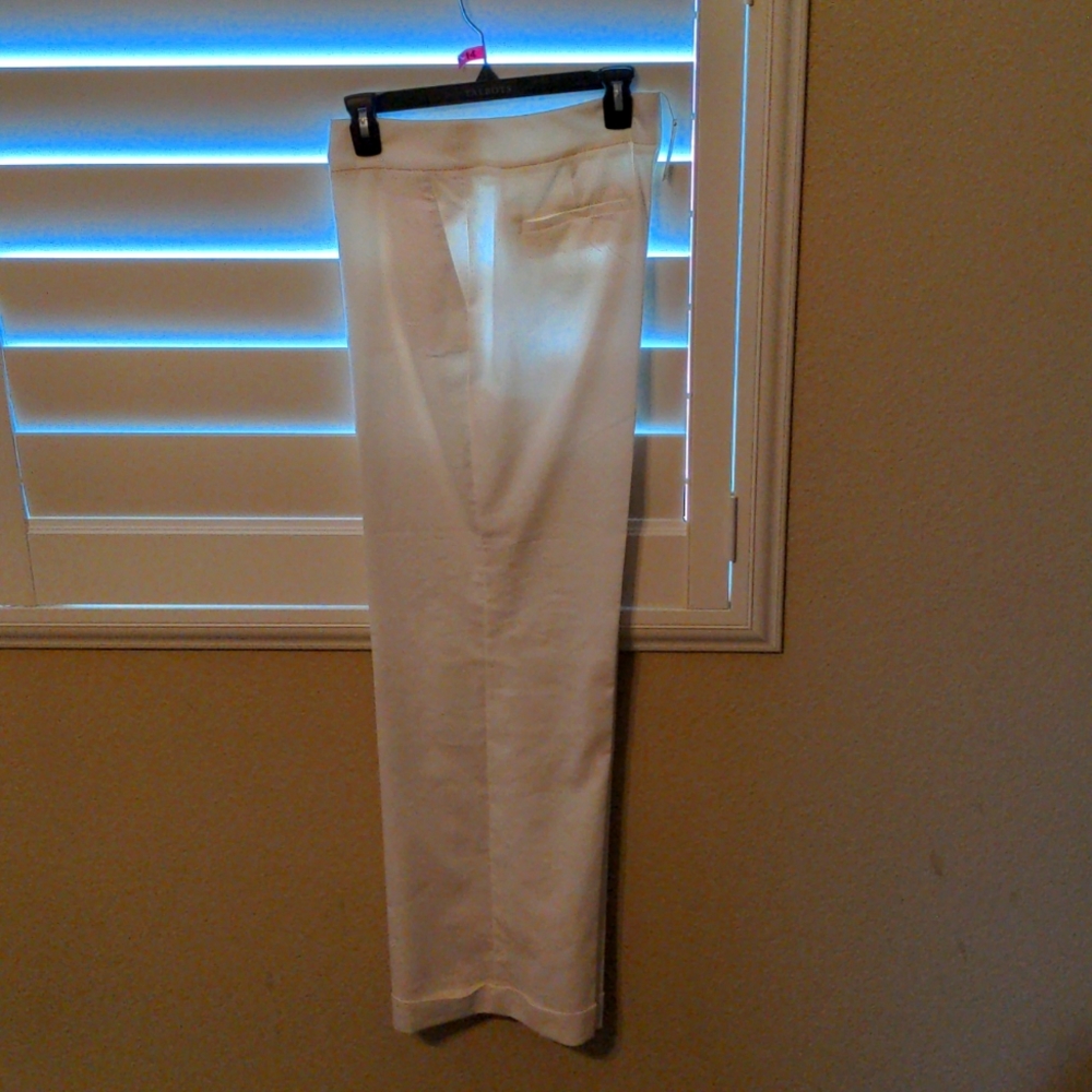 *NWT* White dress pant